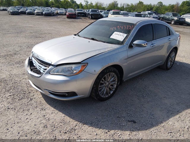 Chrysler 200 Limited