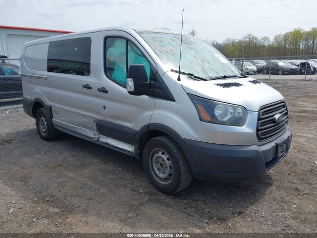 Salvage Ford Transit Image