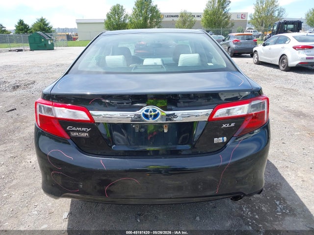 Toyota Camry Xle