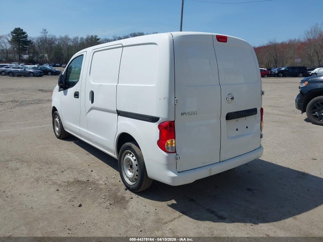 Nissan Nv S