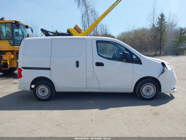Nissan Nv S