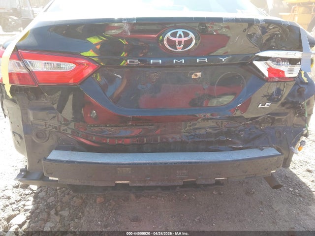 Toyota Camry Le