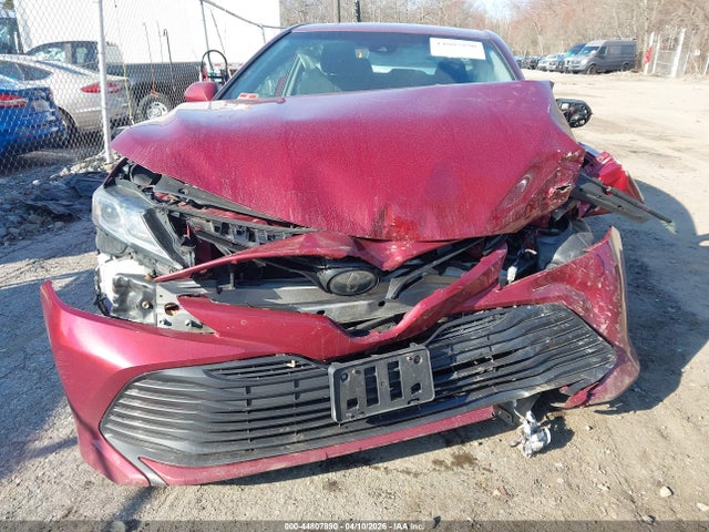 Toyota Camry Le