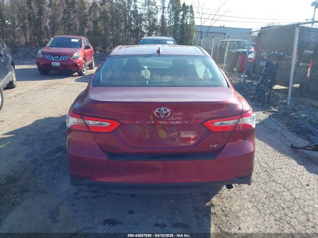 Toyota Camry Le