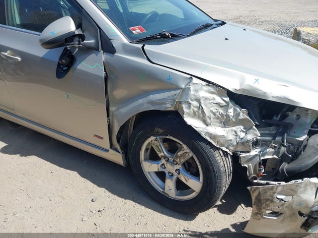 Chevrolet Cruze 1lt Auto