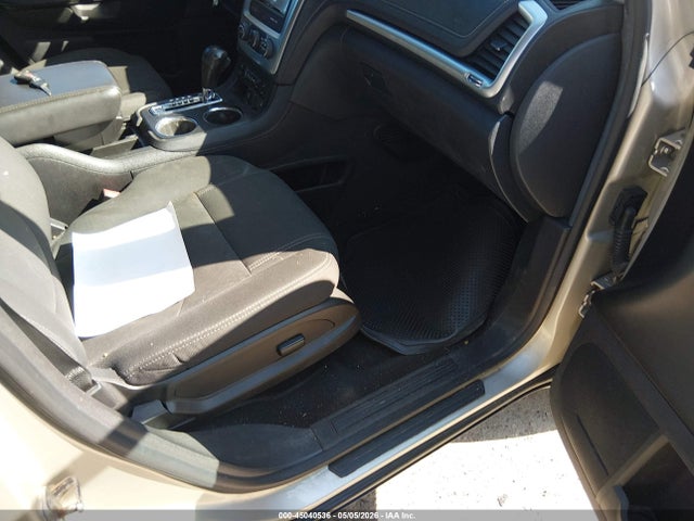 GMC Acadia Sle-2