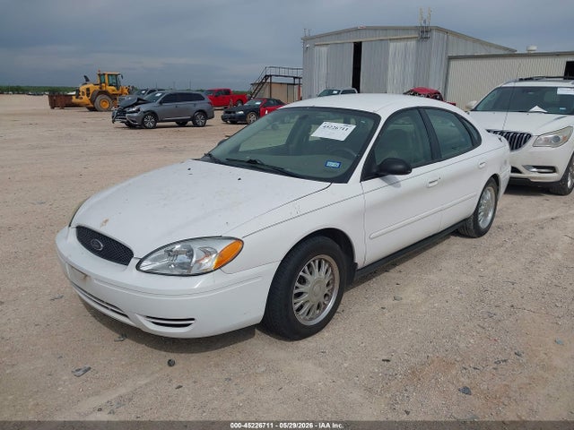 Ford Taurus Se