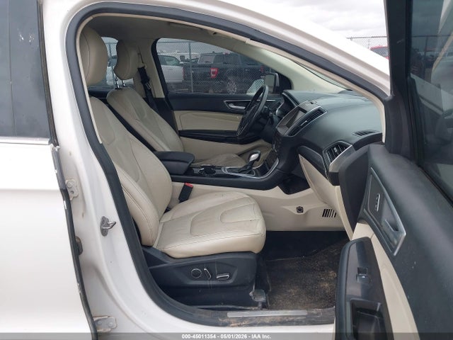 Ford Edge Titanium