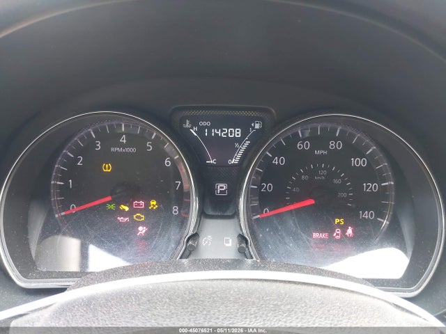 Nissan Versa 1.6 Sl