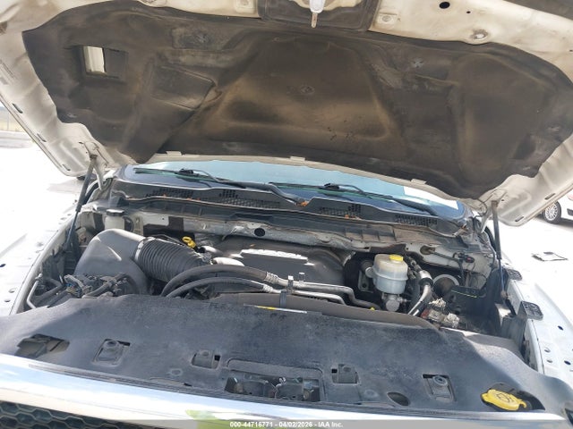 Ram 2500 Tradesman  4x4 8' Box