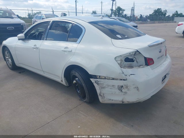 INFINITI G25 Journey