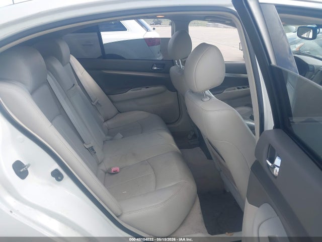 INFINITI G25 Journey