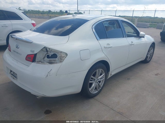 INFINITI G25 Journey