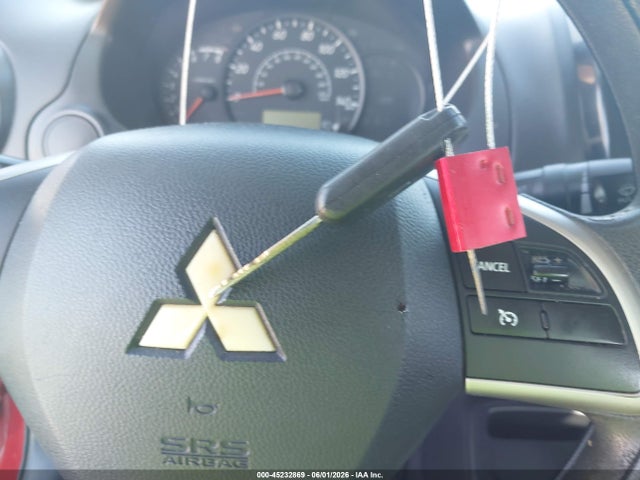 Mitsubishi Mirage Es