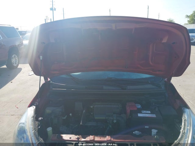 Mitsubishi Mirage Es