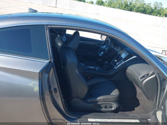 INFINITI Q60 3.0t Premium