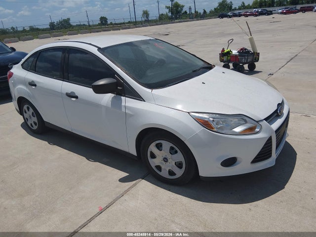 Salvage Ford Focus Image