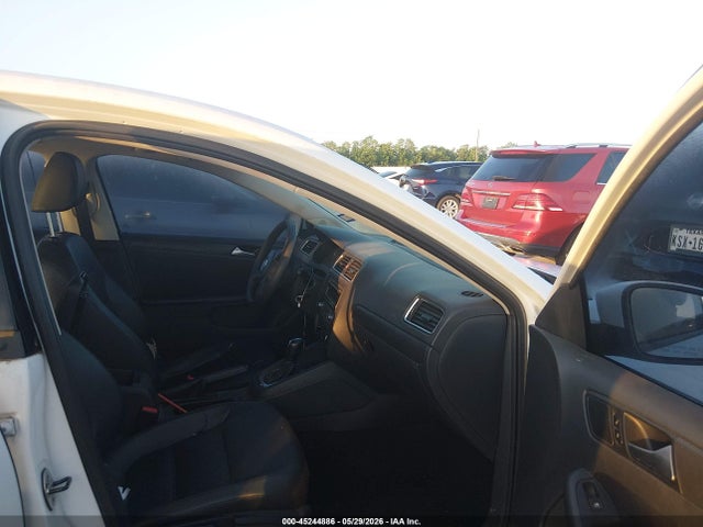Volkswagen Jetta 1.8t Se