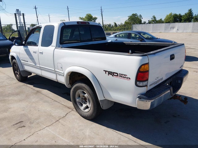 Toyota Tundra Ltd V8