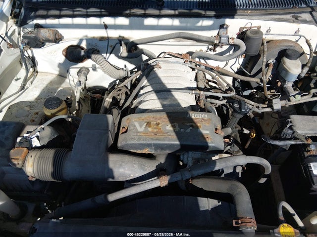 Toyota Tundra Ltd V8
