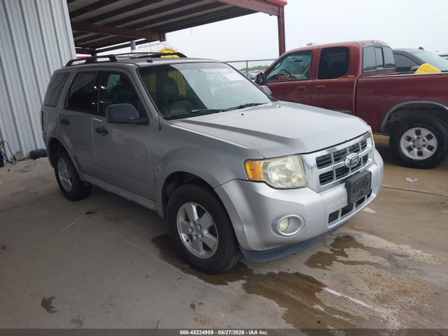 Salvage Ford Escape Image