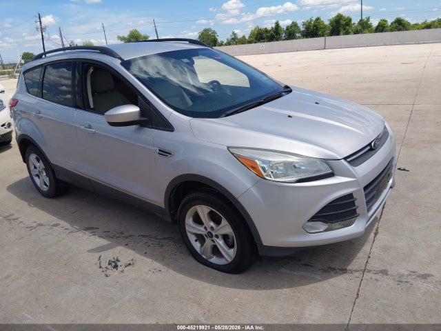 Salvage Ford Escape Image