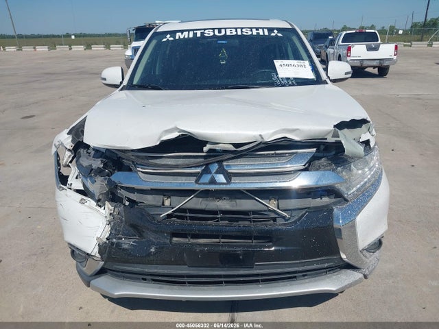 Mitsubishi Outlander Se