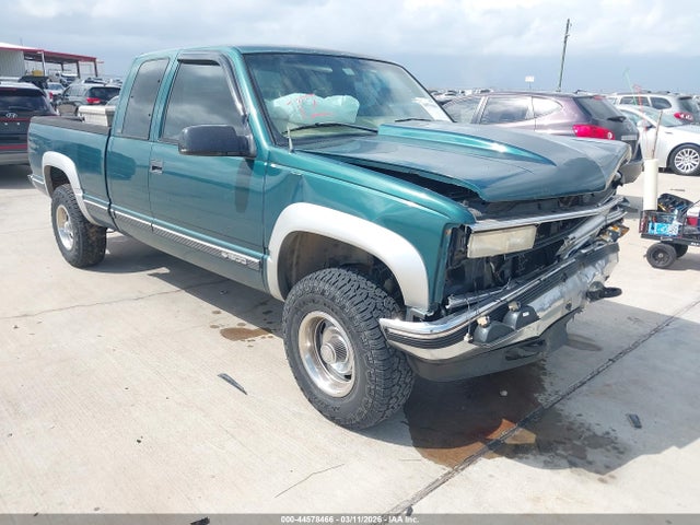 Salvage Chevrolet C1500 Image
