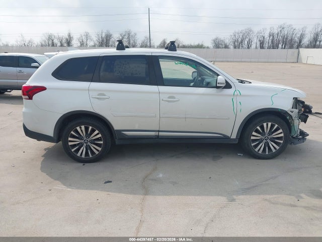 Mitsubishi Outlander Se 2.4 S-awc