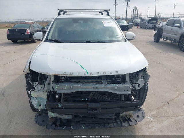 Mitsubishi Outlander Se 2.4 S-awc