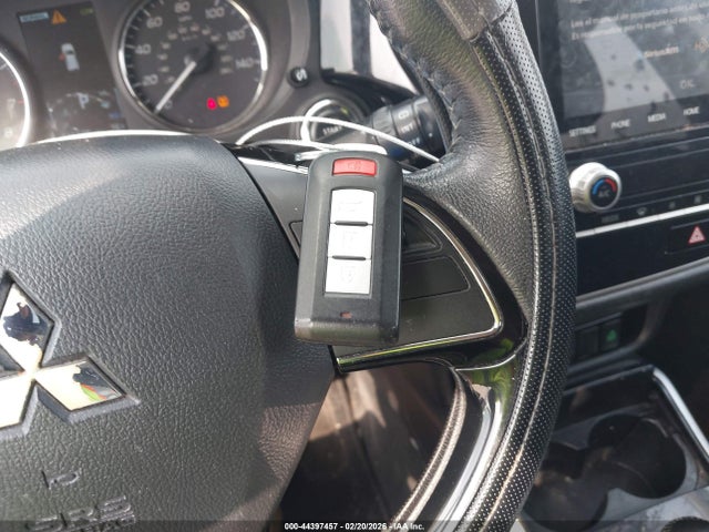 Mitsubishi Outlander Se 2.4 S-awc