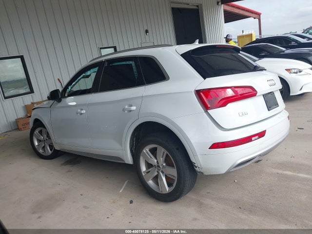 Audi Q5 45 Premium