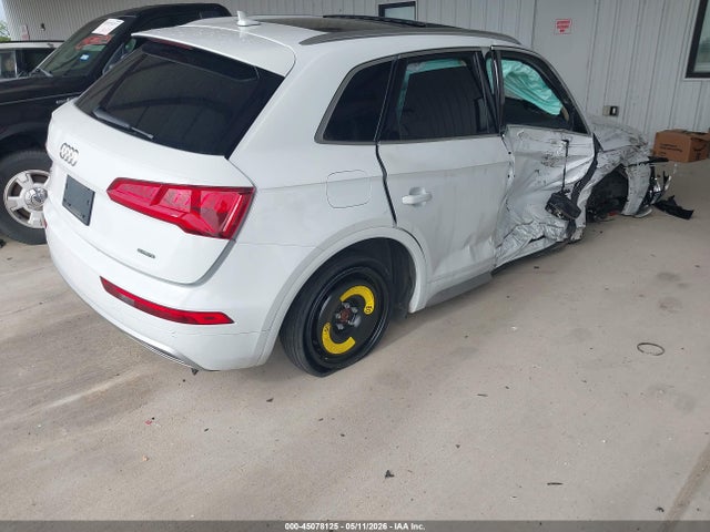Audi Q5 45 Premium