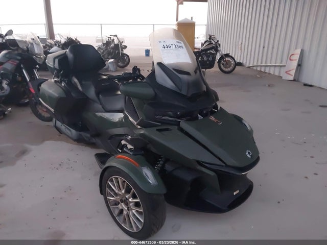 Salvage Can-Am Spyder Roadster Image