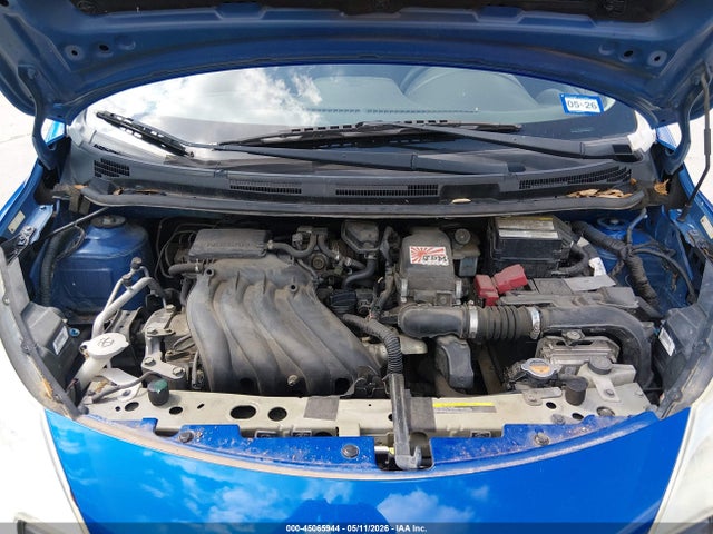 Nissan Versa S Plus