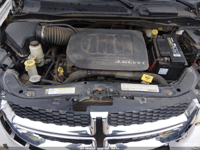 Dodge Grand Caravan Crew