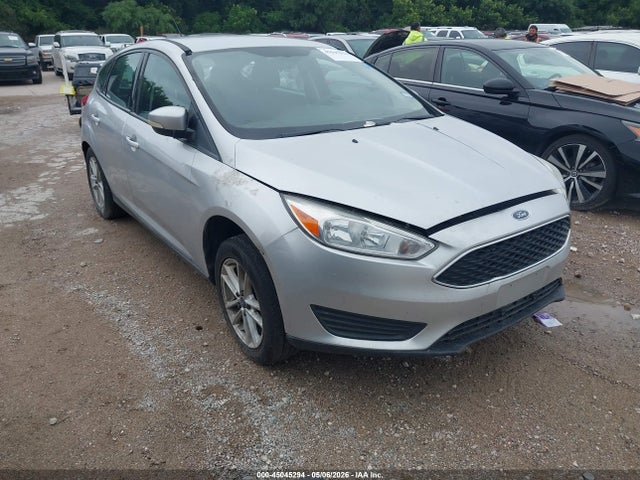 Salvage Ford Focus Image