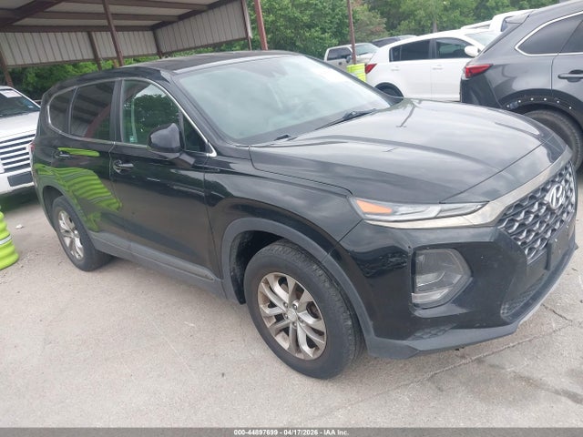 Salvage Hyundai SANTA FE Image