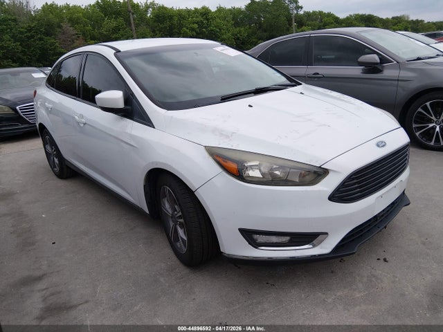 Salvage Ford Focus Image
