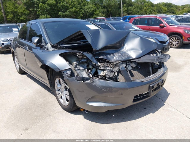 Salvage Honda Accord Image