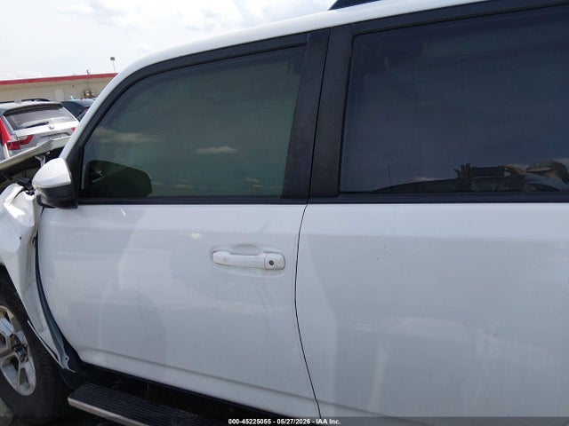 Toyota 4Runner Sr5