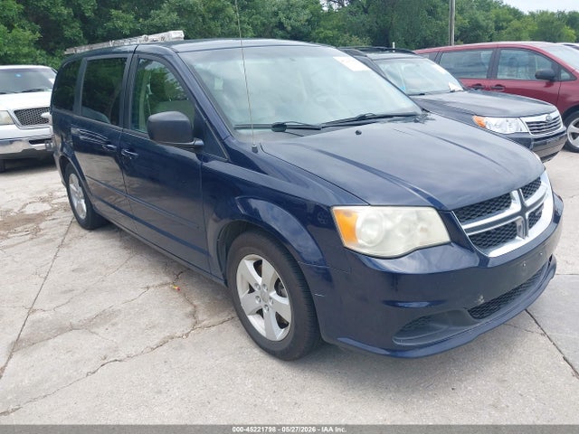 Salvage Dodge Grand Caravan Image