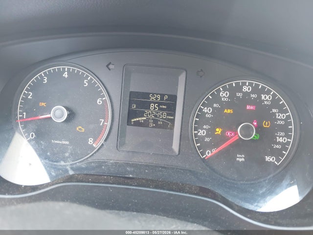 Volkswagen Jetta 2.0l S