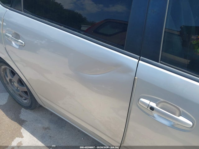 Toyota Prius Touring