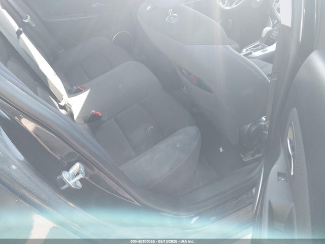 Chevrolet Cruze 1lt Auto