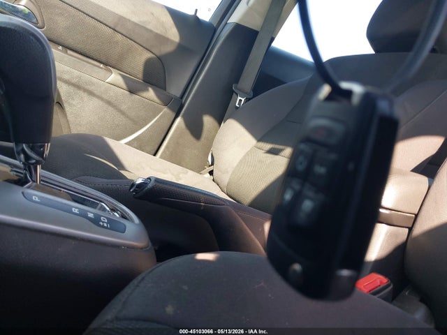 Chevrolet Cruze 1lt Auto