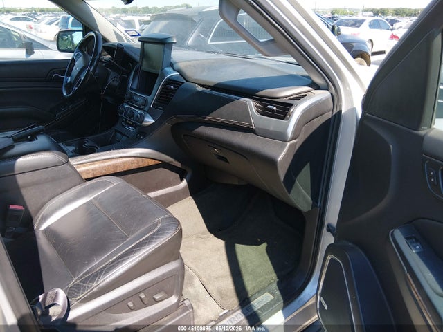 Chevrolet Suburban 1500 Lt