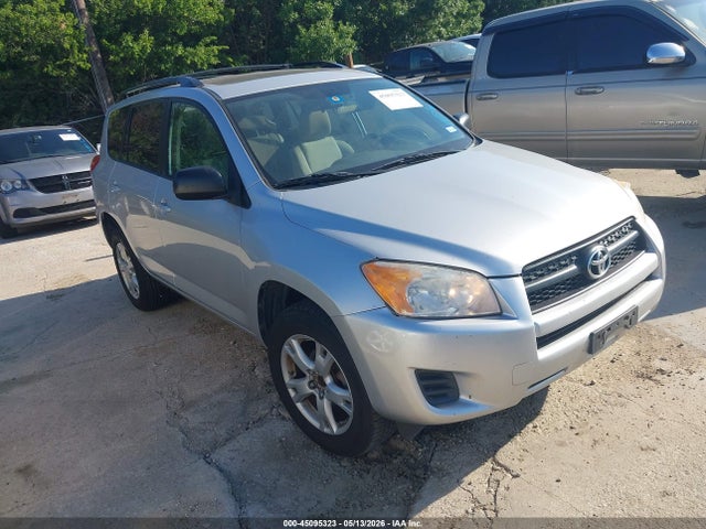 Salvage Toyota RAV4 Image