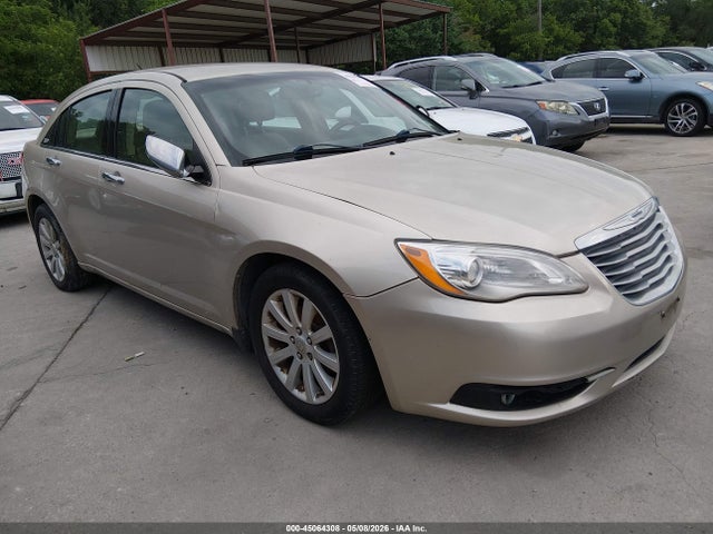 Salvage Chrysler 200 Image
