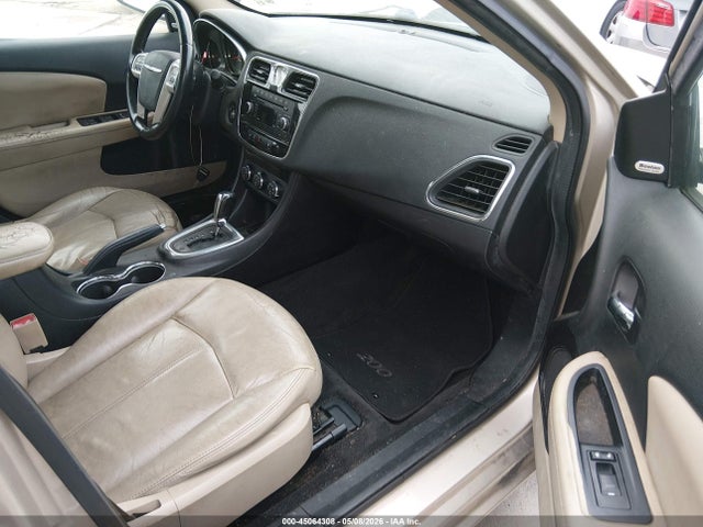 Chrysler 200 Limited